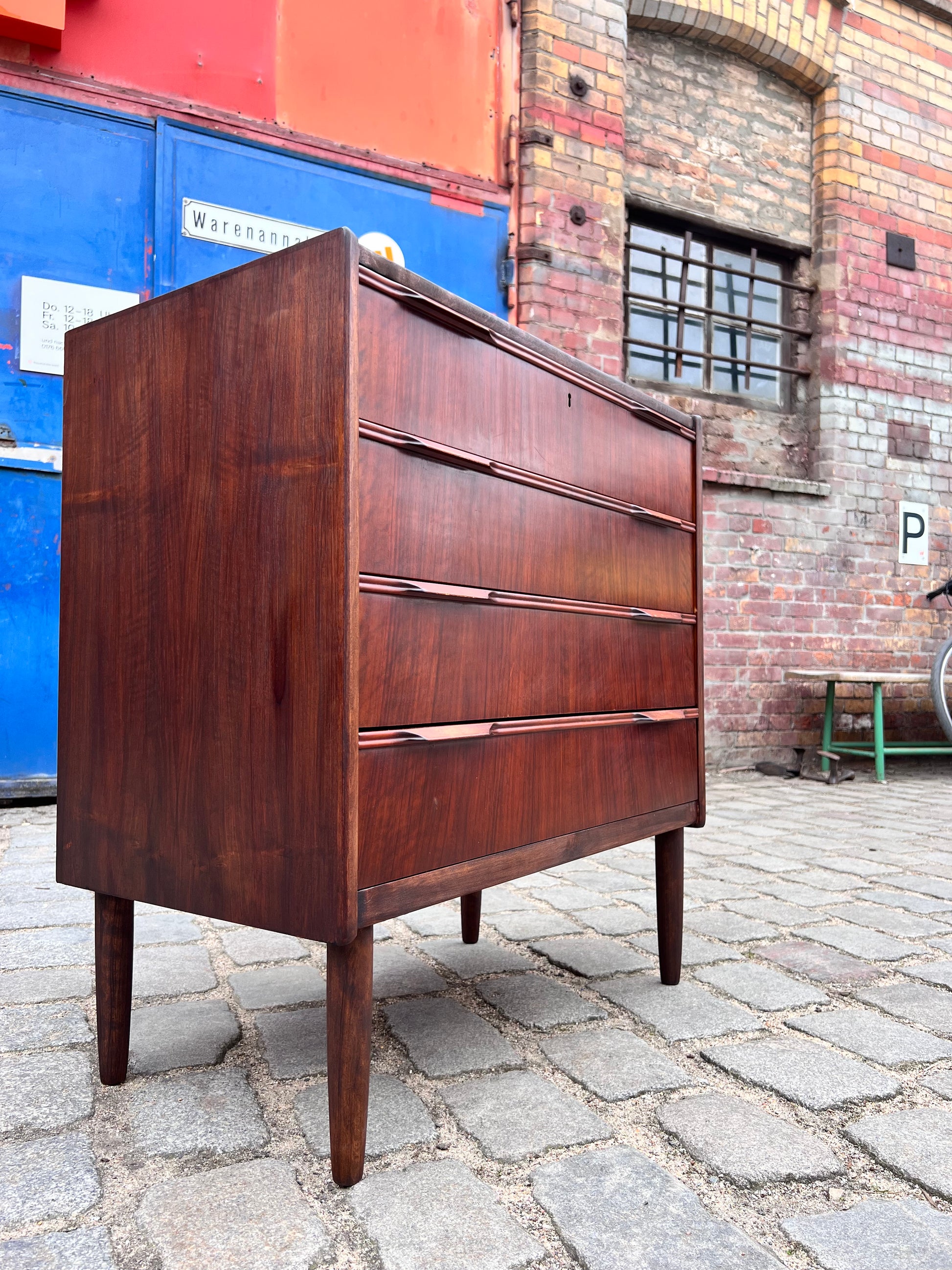 Kommode dunkelbraun aus Dänemark