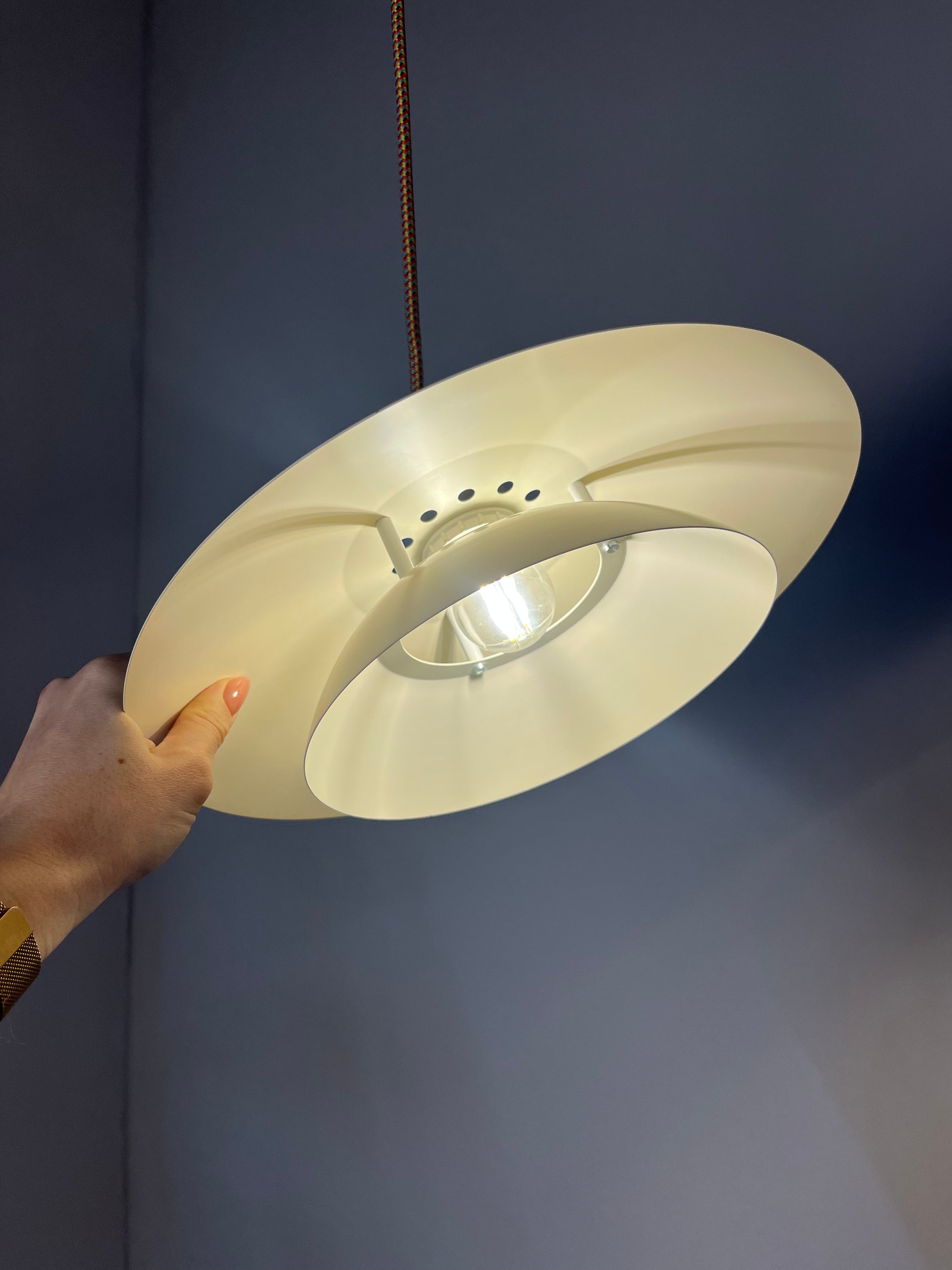 Lamellenlampe creme aus Dänemark