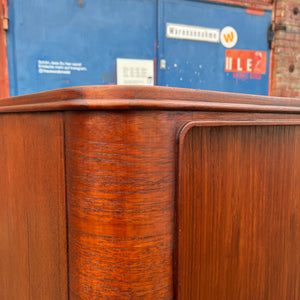Highboard Teak mit Jalousietüren aus Dänemark