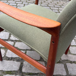 Sessel neu gepolstert grün Teak von Grete Jalk für Glostrup Møbelfabrik