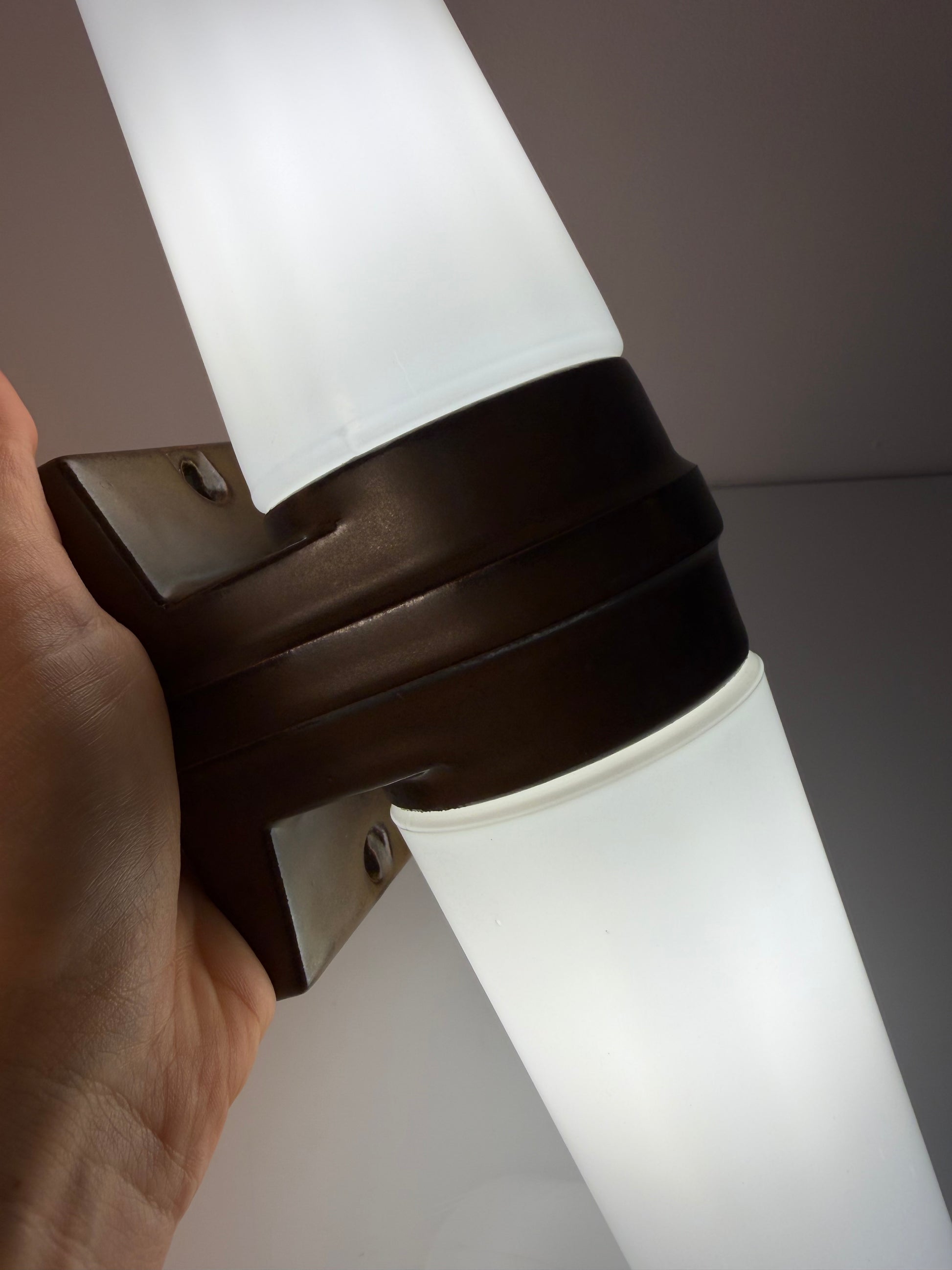 Wandlampe Modell 6060 braun von Sigvard Bernadotte für Ifö