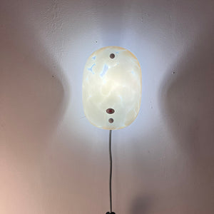 Wandlampe weiß Glas von EL Light aus Dänemark