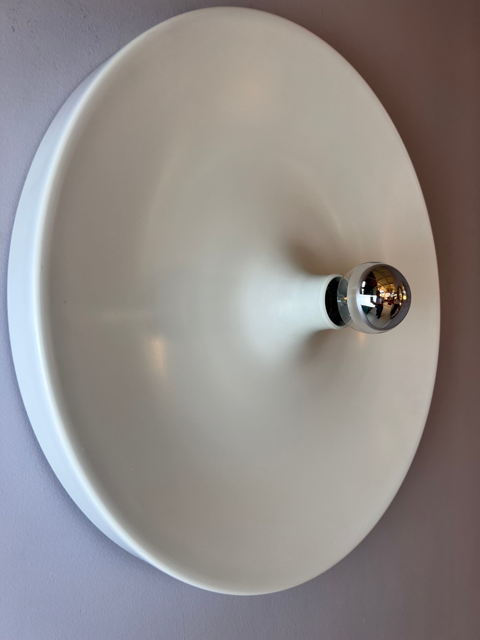 Wandlampe Diskus 50 cm weiß von Charlotte Perriand für Honsel