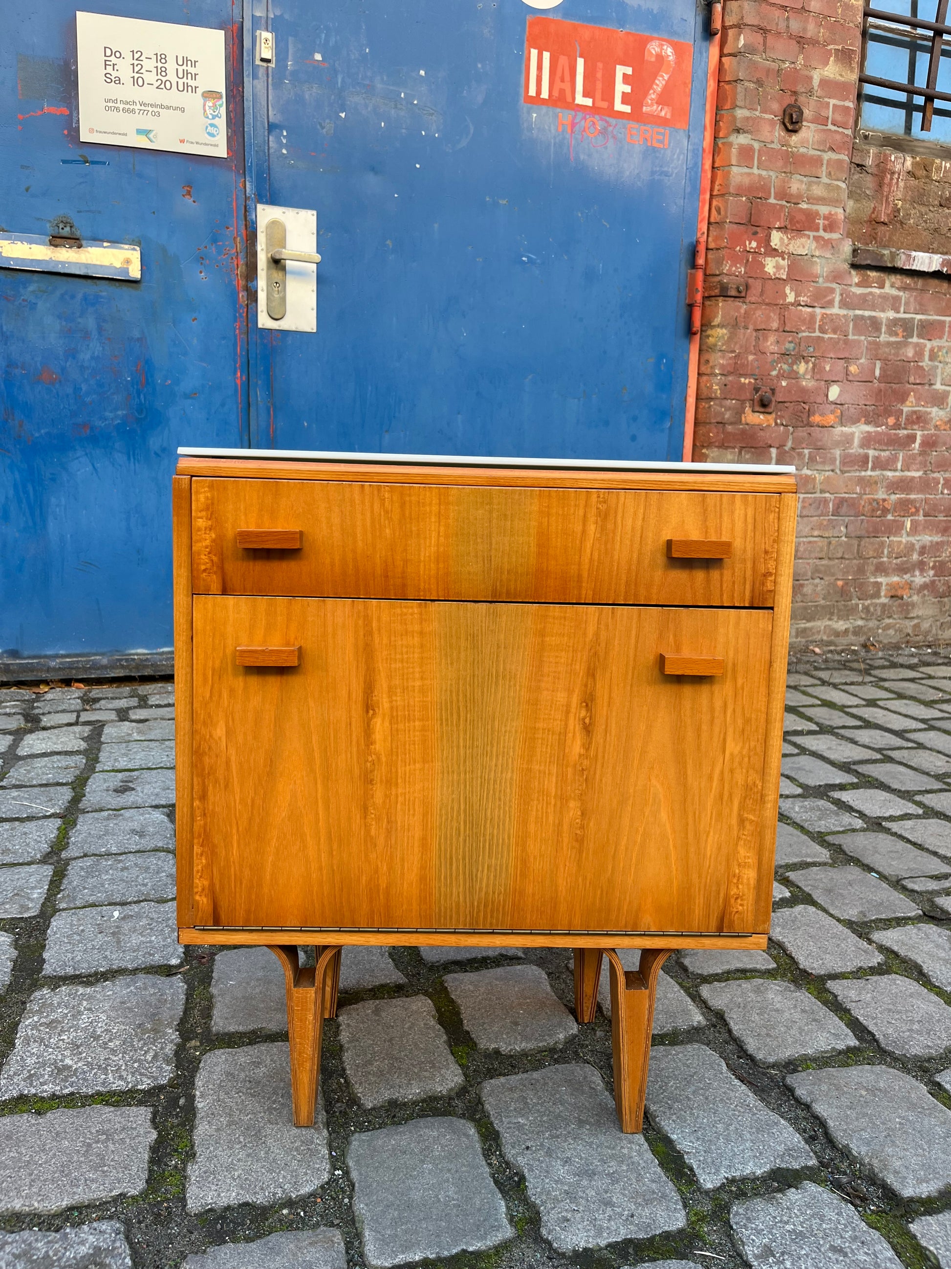 Set: 2 Nachttische von František Mezulánik für Nový Domov