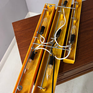 Wandlampe gelb von Uwe Mersch