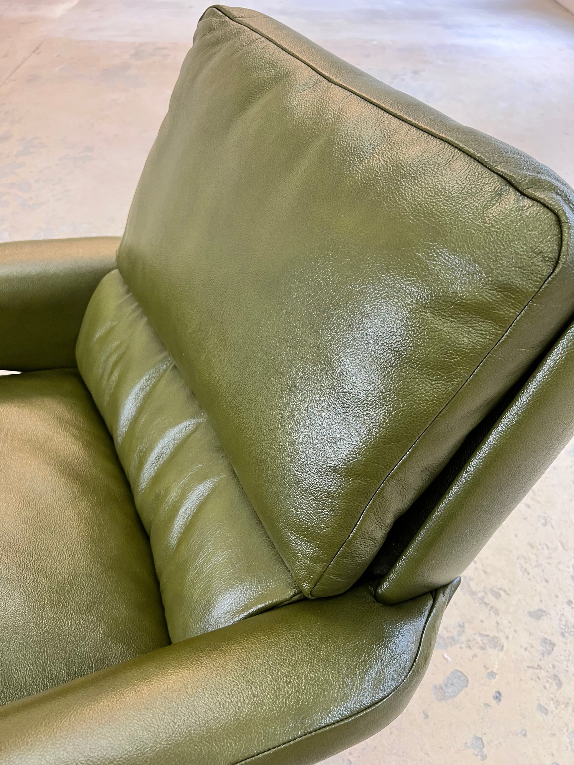 Swing Chair grün Echtleder Chrom von Reinhold Adolf & Hans Jürgen Schröpfer für COR