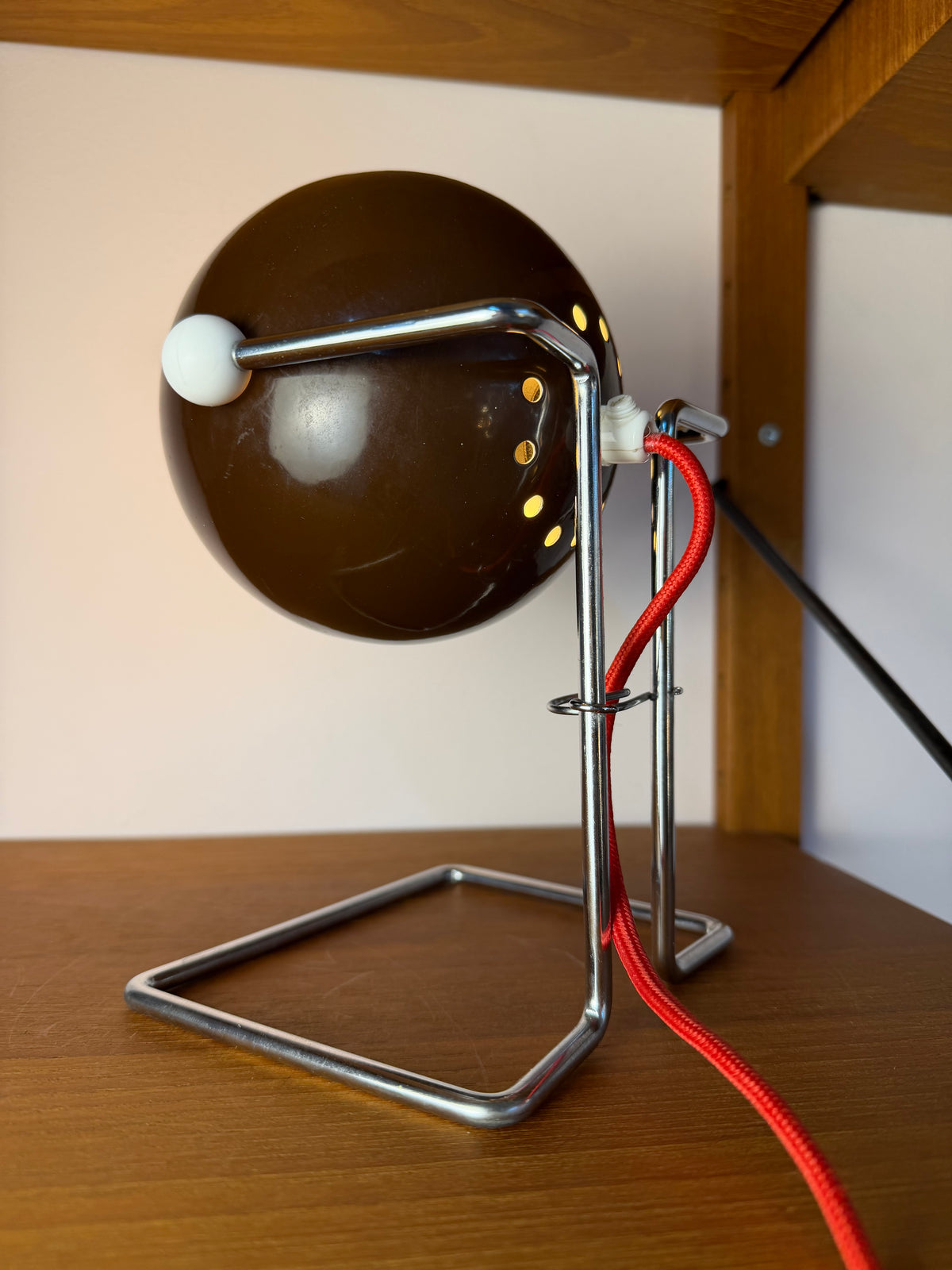Kugel Tischlampe braun silber aus Dänemark