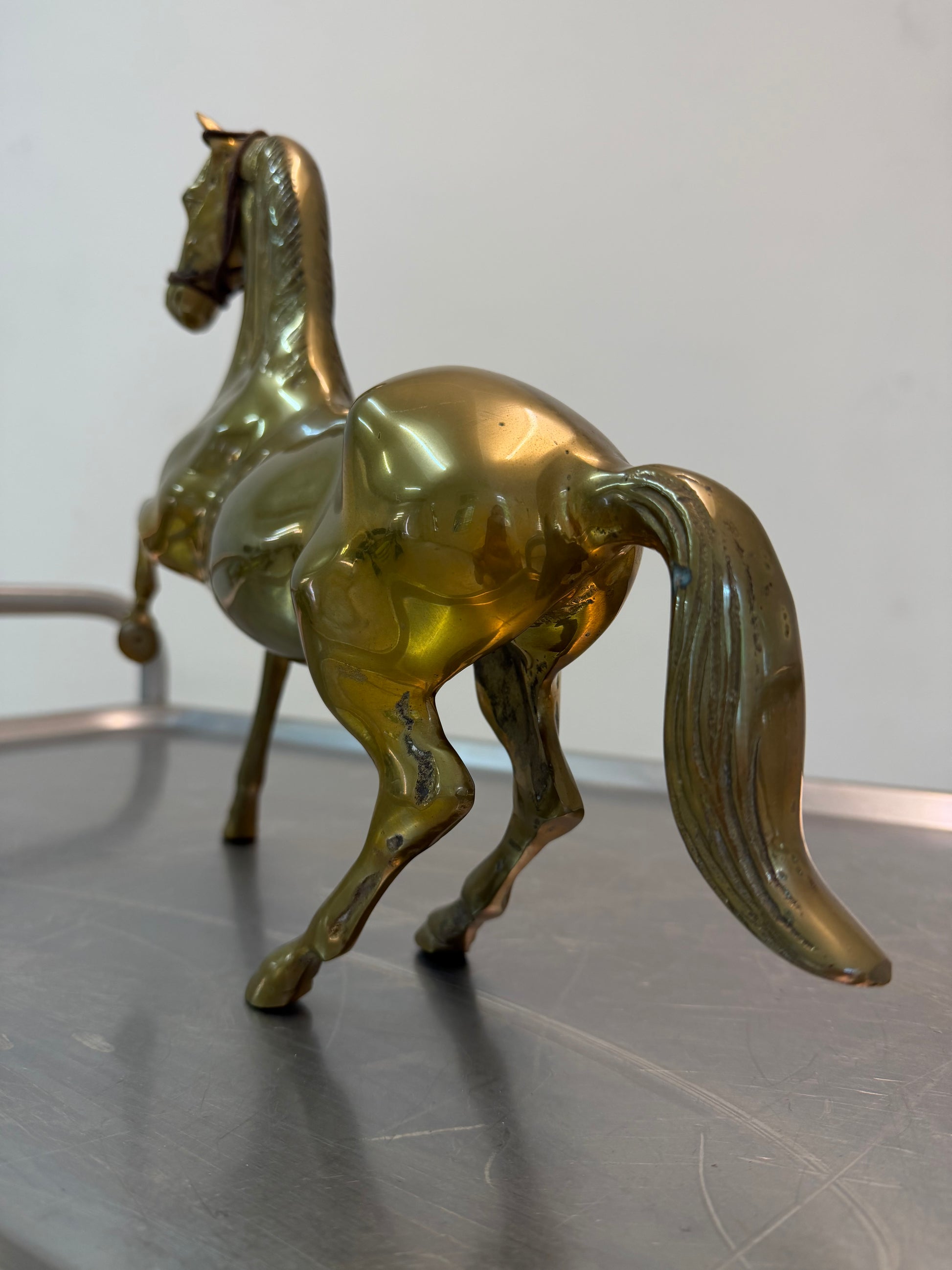 Großes Pferd Messing