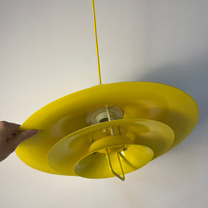 Lamellenlampe neu lackiert gelb aus Dänemark