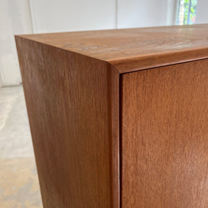 Großer Kleiderschrank Teak von rt Möbel
