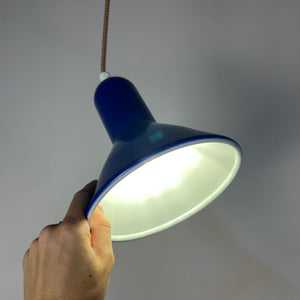 Trichterlampe Typ 4995 königsblau von Lyfa