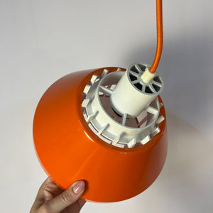 Hängelampe Modell 854 orange Kunststoff von Lyskær Belysning