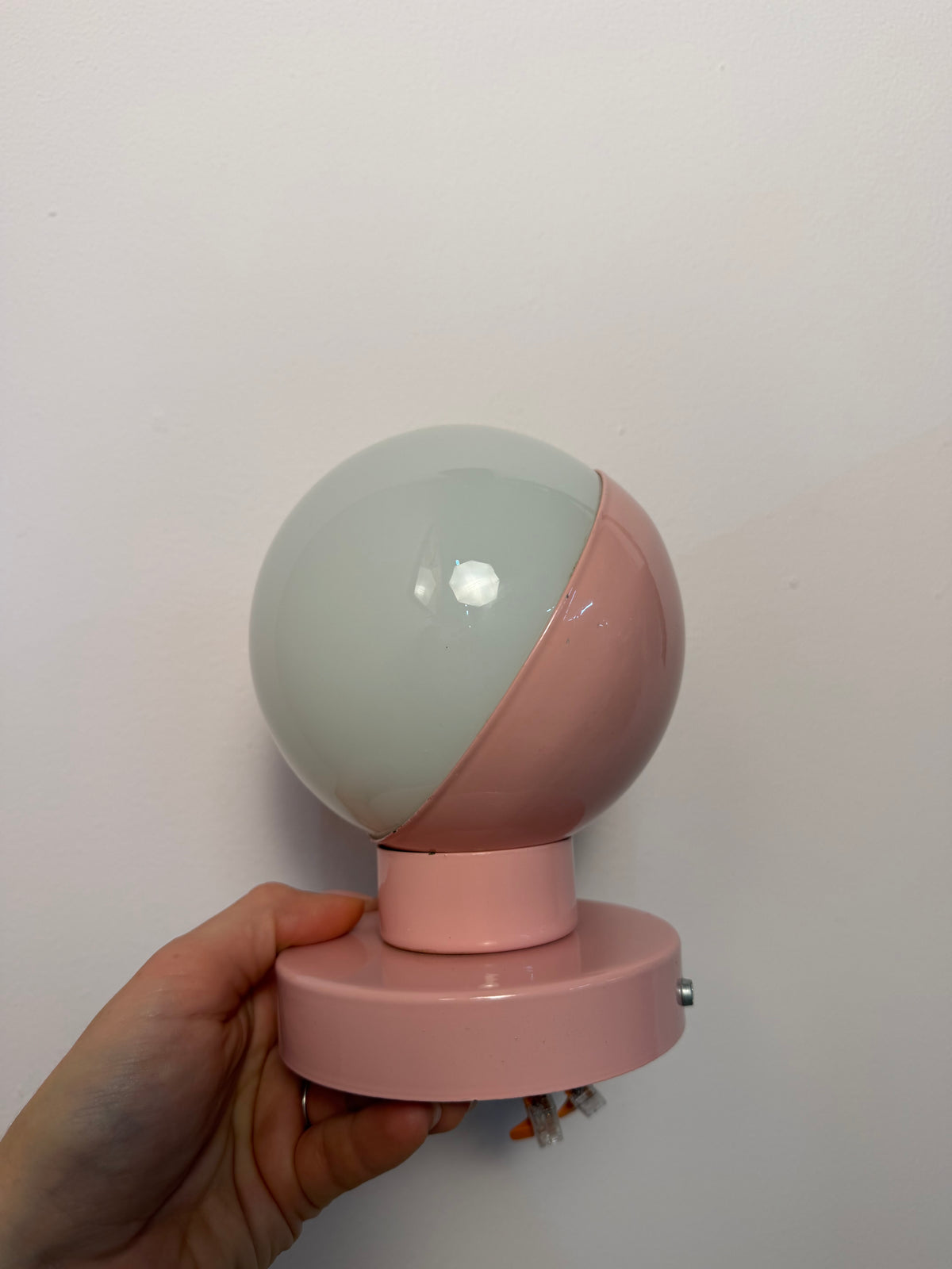 Wandlampe Typ 0330 rosa aus Dänemark
