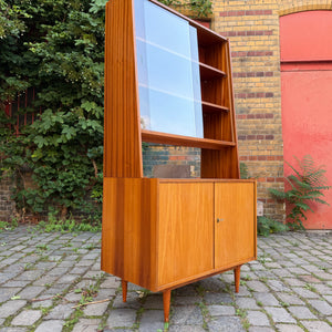 Aufsatzschrank mit Vitrine von VEB Möbelindustrie Halle