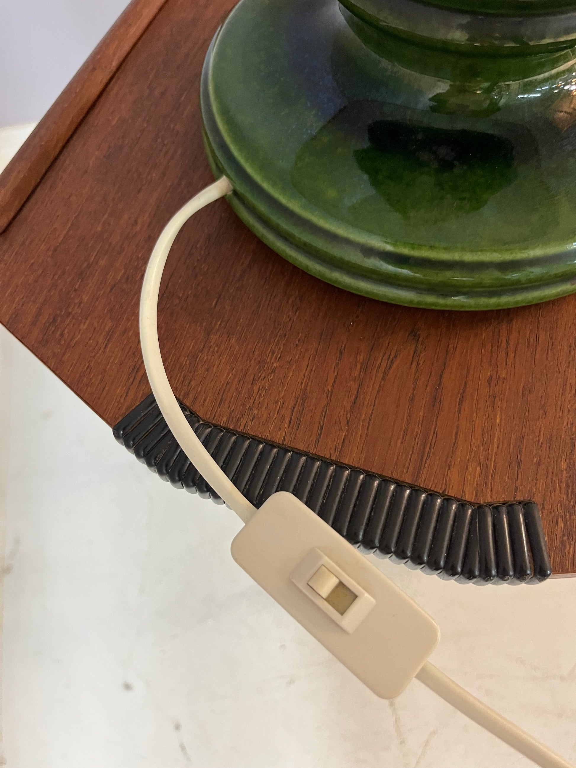 Tischlampe grün Keramik aus Westdeutschland