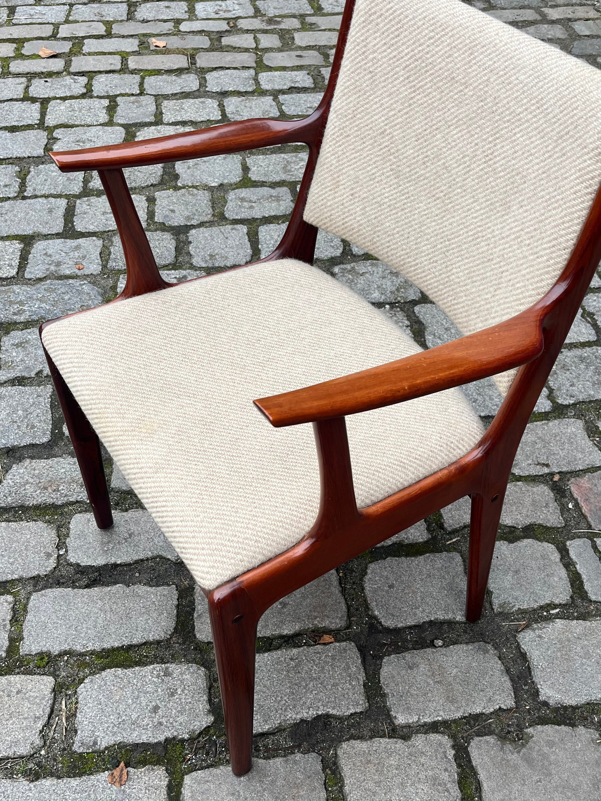 Armlehnstuhl Palisander mit Wollbezug von Johannes Andersen für Uldum Møbelfabrik