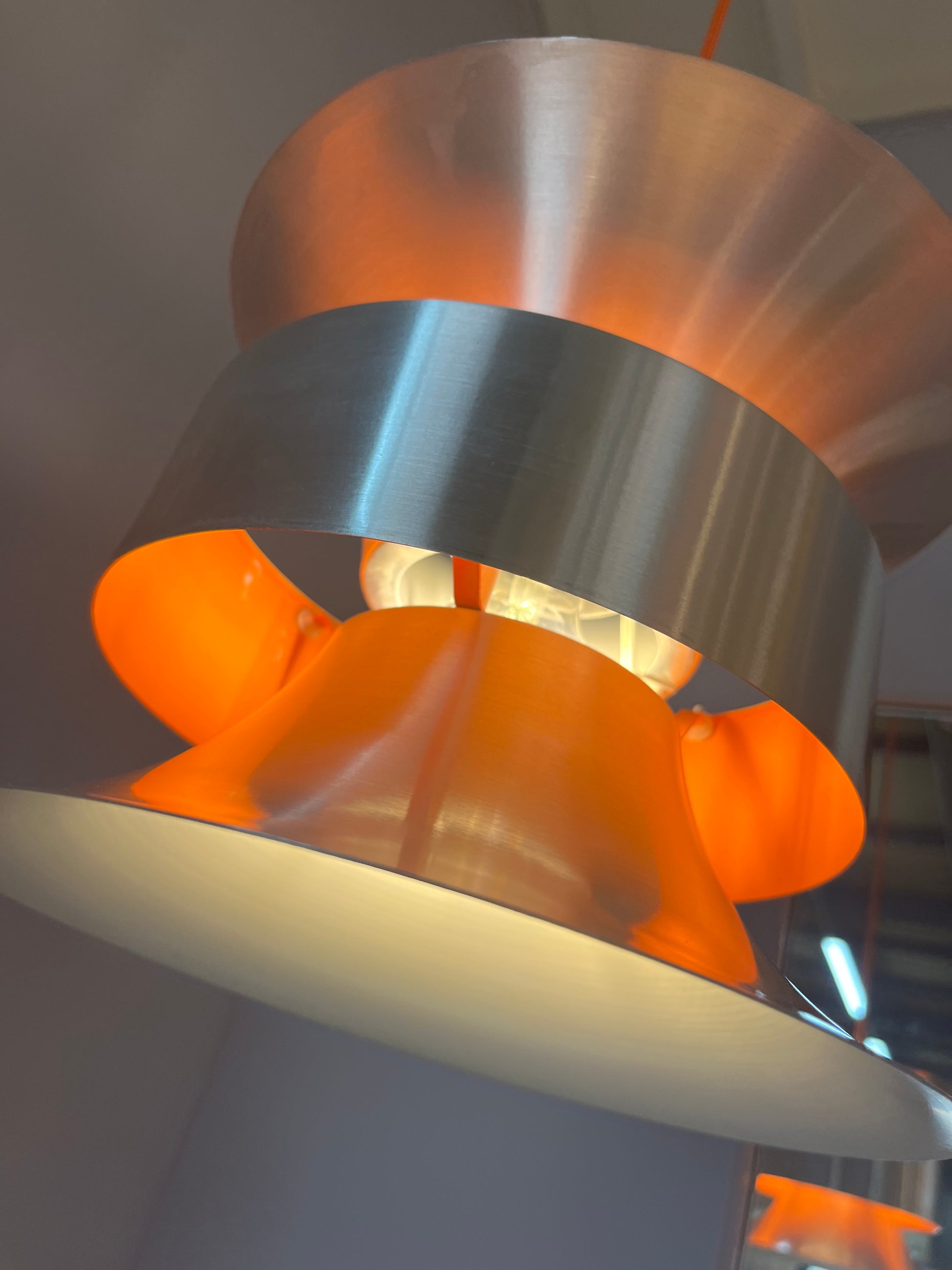 Lamellenlampe Diabolo silber orange von Carl Thore für Granhaga