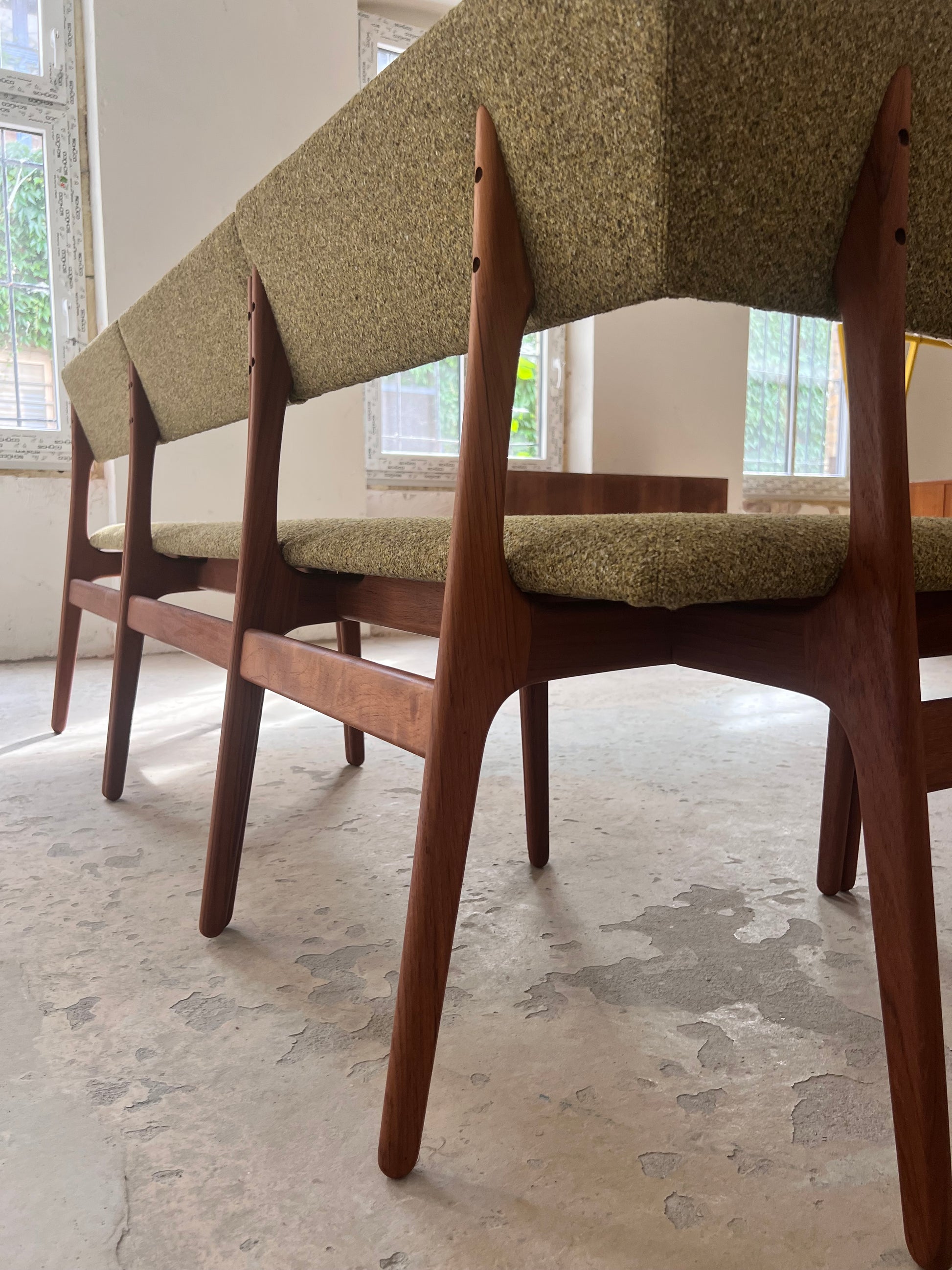 Eckbank grün Teak neu gepolstert von Erik Buch
