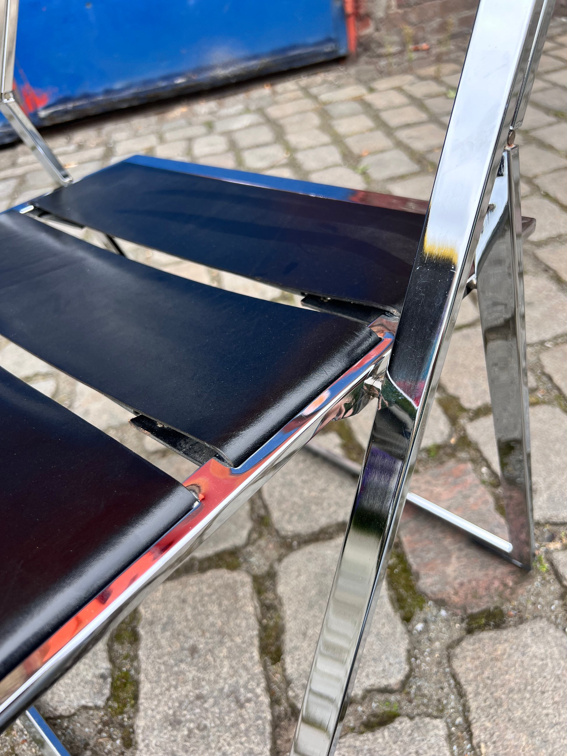Klappstuhl Vono Echtleder Chrom von Interlübke