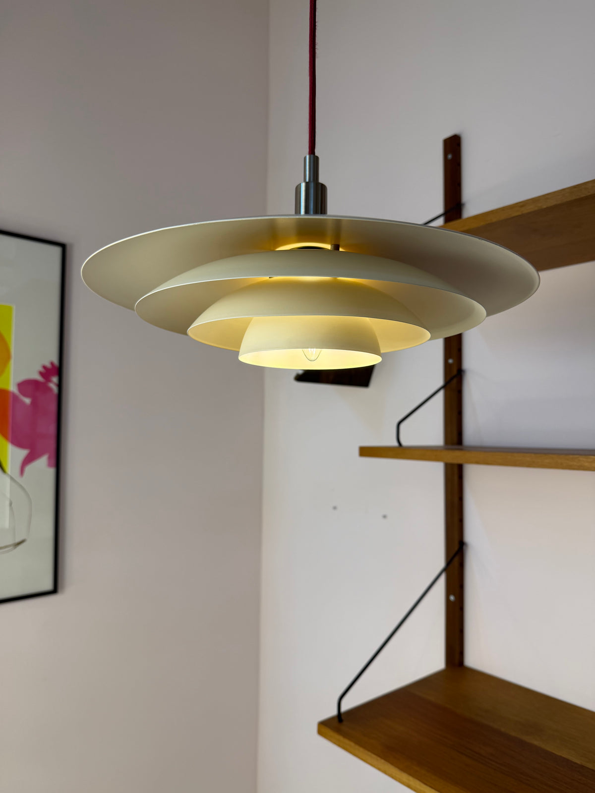 Lamellenlampe cremeweiß aus Dänemark