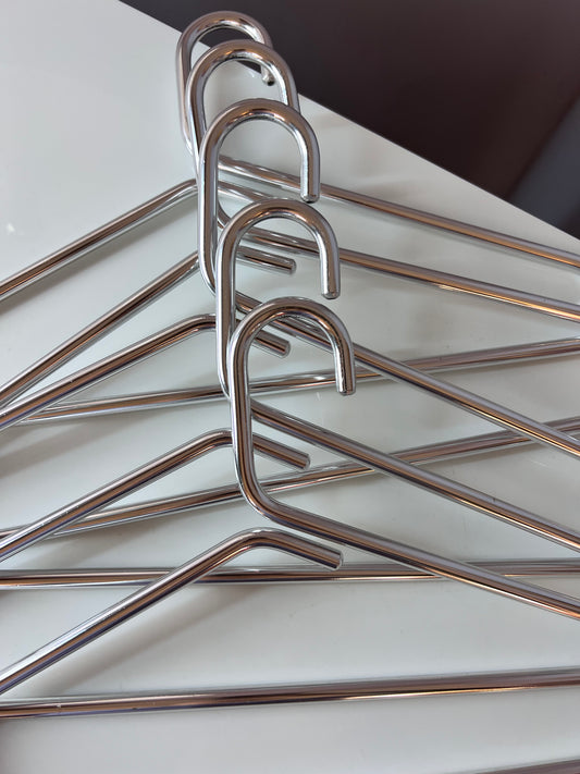 Set: 5x Kleiderbügel Metall 80er