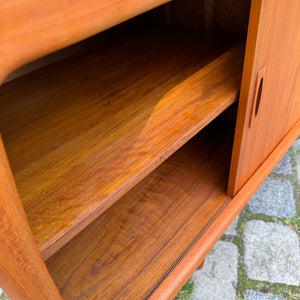 Sideboard Teak von H.P. Hansen