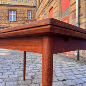 Ausziehbarer Esstisch Teak aus Dänemark