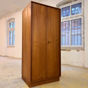 Kleiderschrank Typ 2994 Teak von rt Möbel