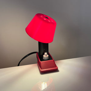 Klemmlampe rot mit Kunststoffschirm & Schalter von Elios