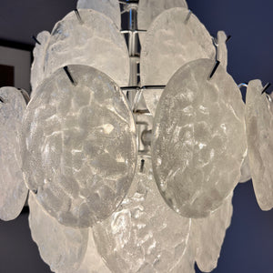 Kronleuchter weiß silber mit Arylglasplatten