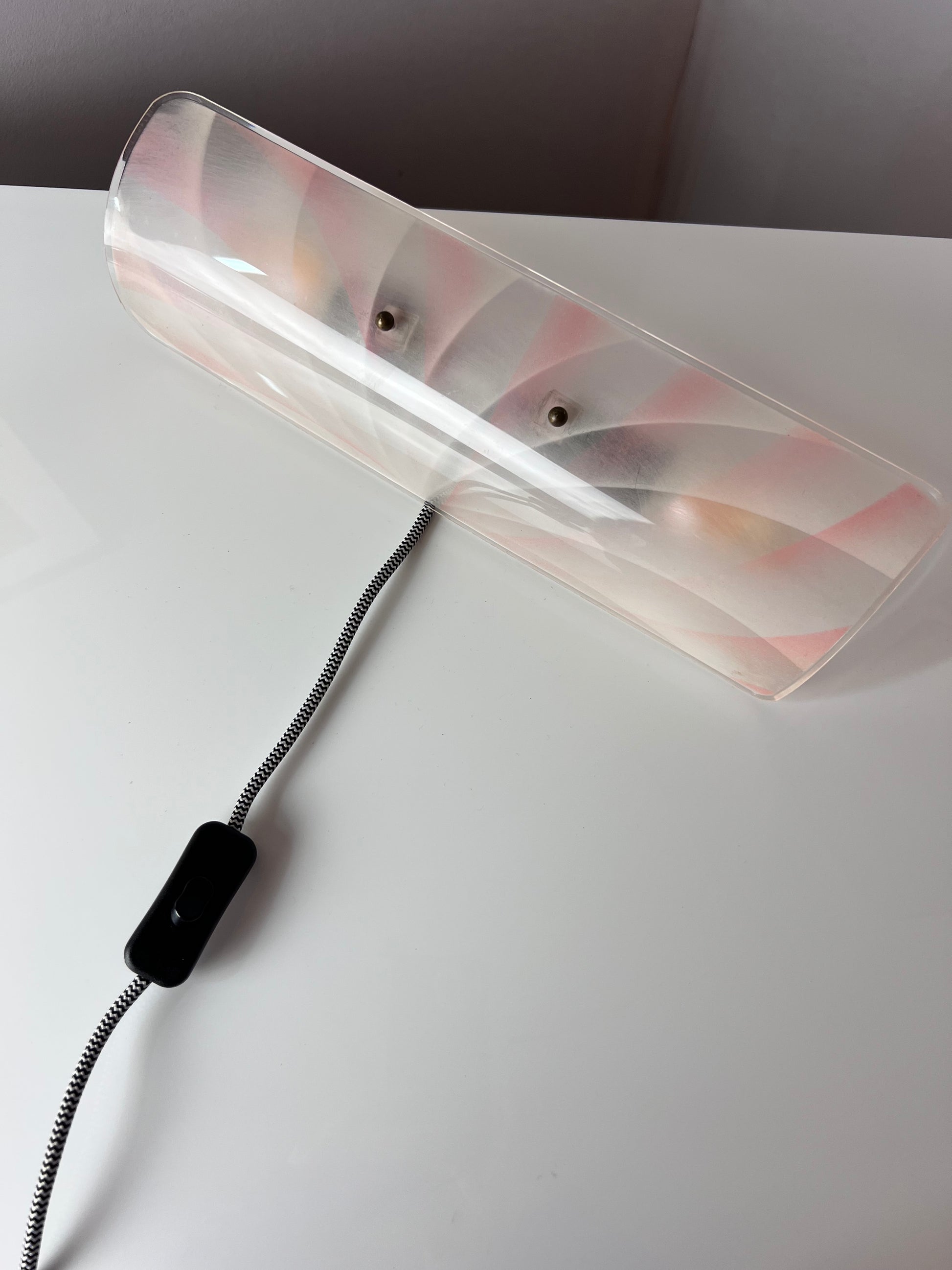 Wandlampe rosa Kunststoff