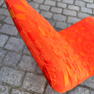 Sessel mit Tulpenfuß orange creme 70er