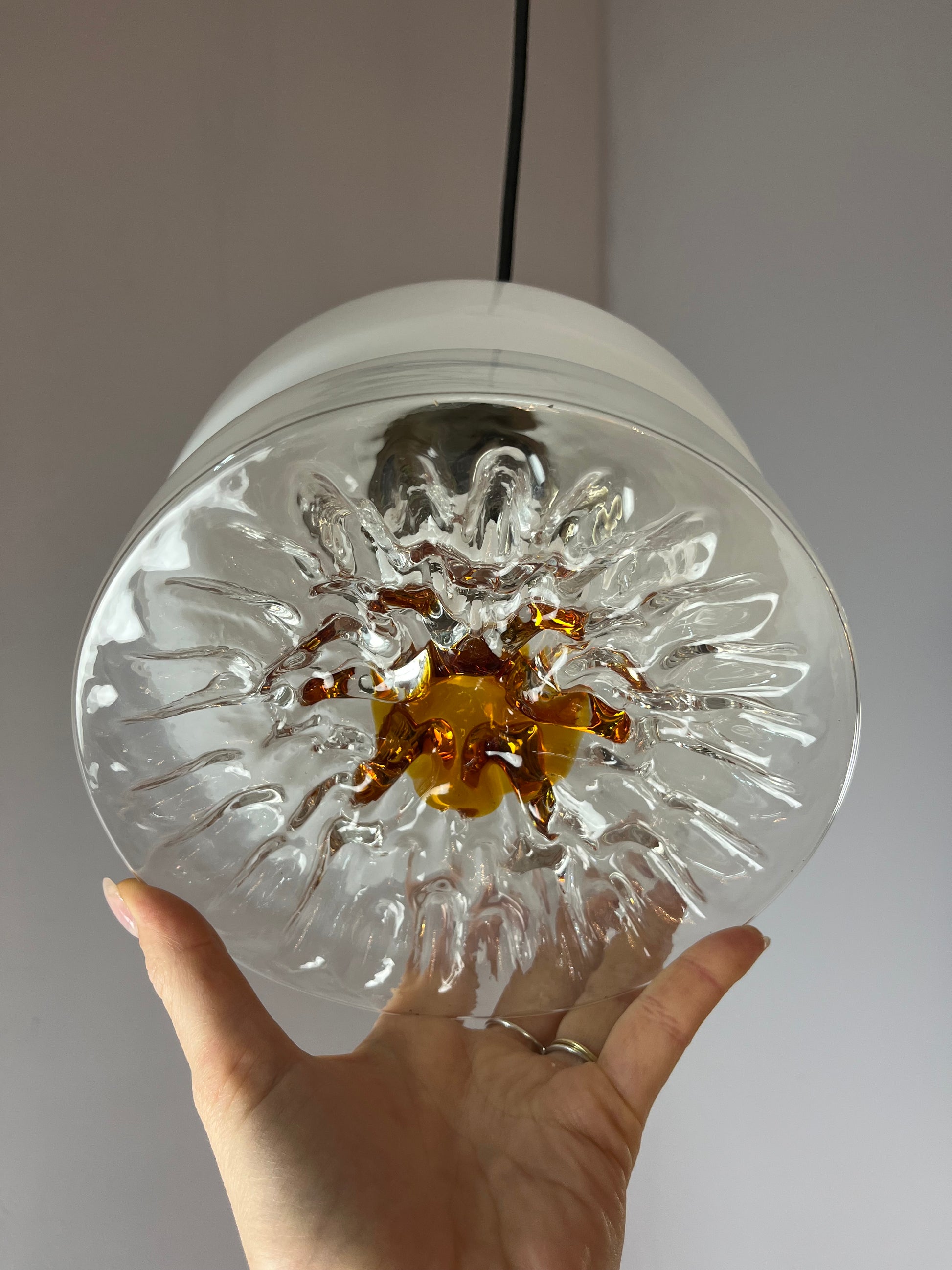 Hängelampe weiß gelb Muranoglas von Mazzega