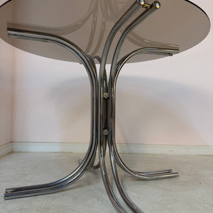 Runder Esstisch Chrom & Rauchglas