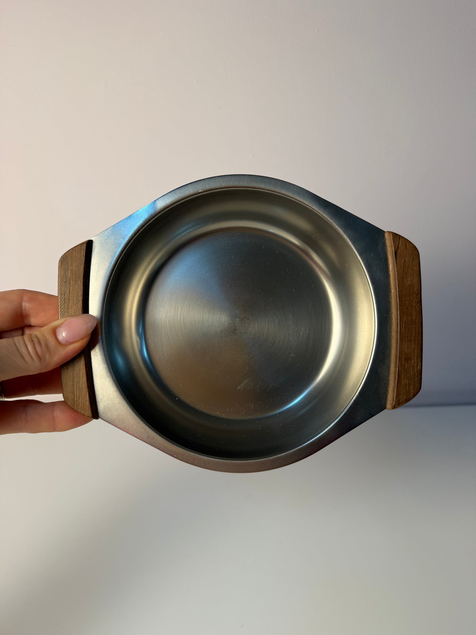 Set: 2 Schüsseln Edelstahl mit Teak Griffen