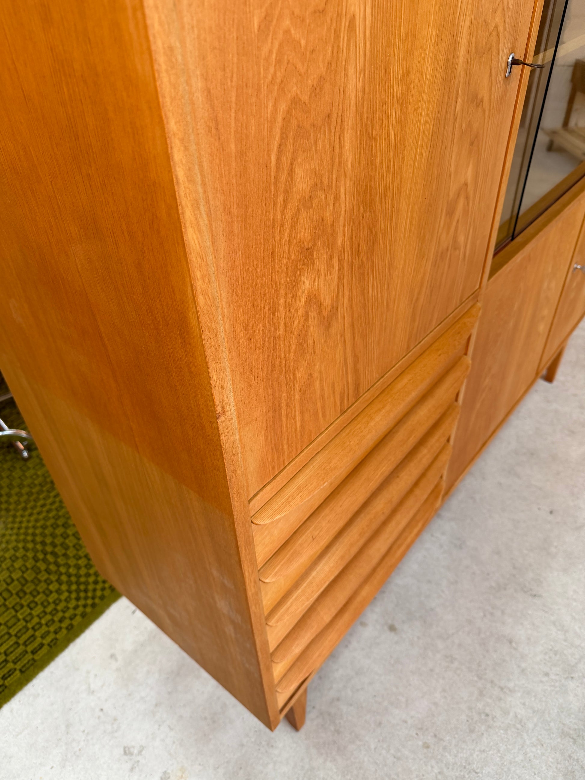 Highboard Typ 602/G Esche von Hellerau