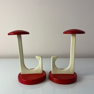 Set: 2x Wandhaken weiß rot