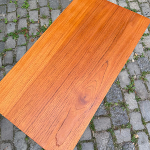 Kommode Teak mit Muschelgriffen aus Dänemark