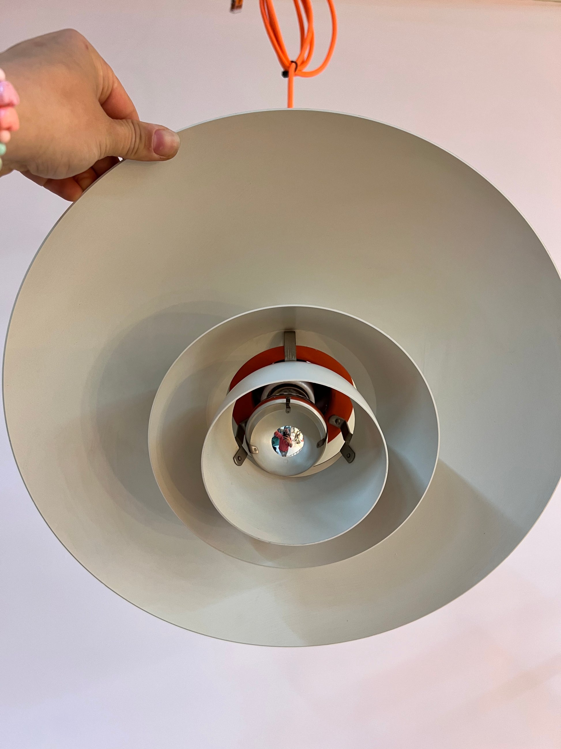 Lamellenlampe PH4 weiß von Poul Henningsen für Louis Poulsen
