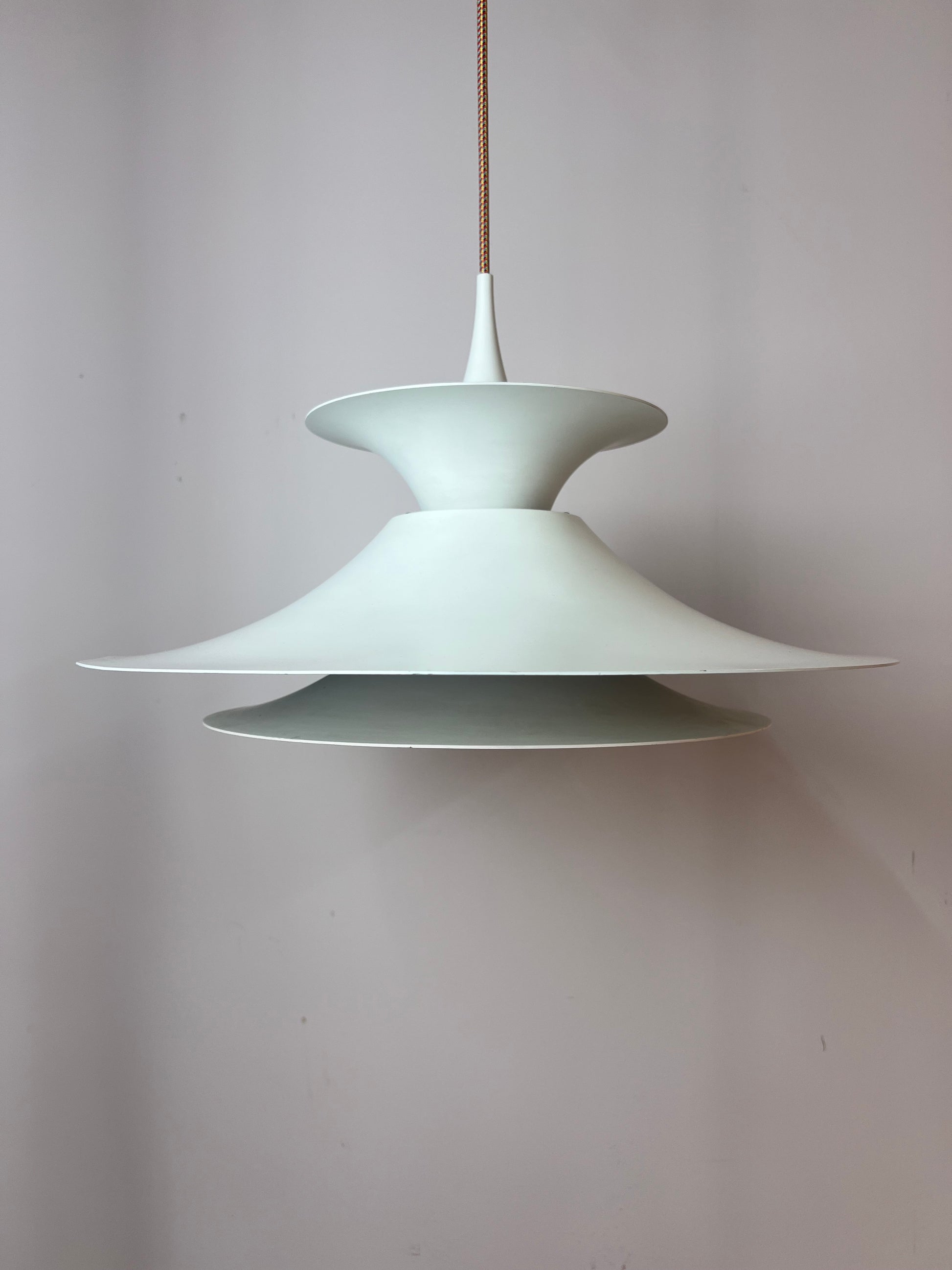 Lamellenlampe 'Radius' weiß von Erik Blaslev für Fog & Mørup