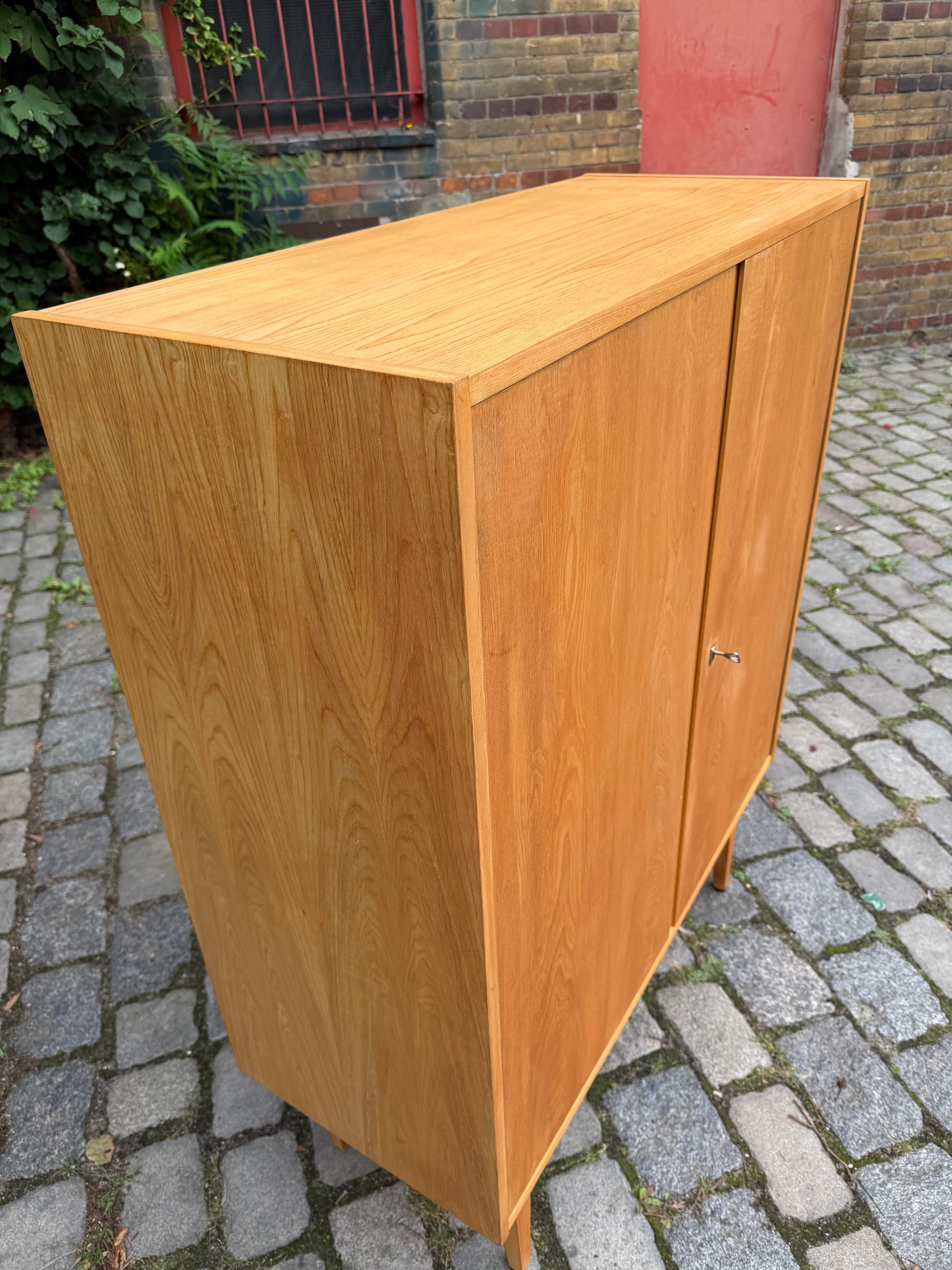 Schrank Typ 602/B Esche von Franz Ehrlich für Hellerau