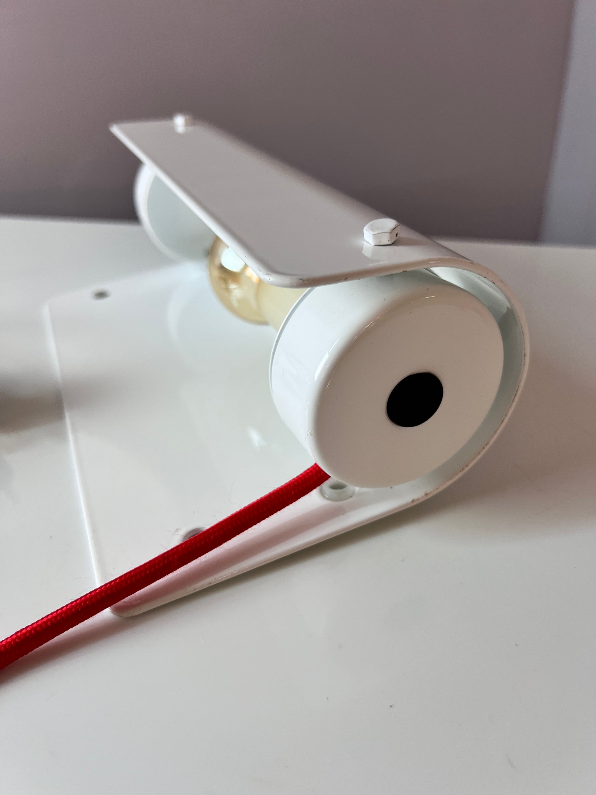 Wandlampe 6/01 weiß mit Schalterkabel von Lampas