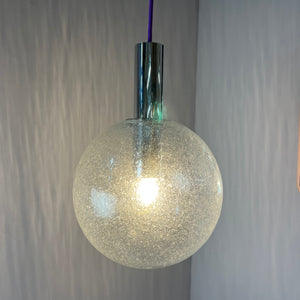 Hängelampe Größe M Einschlussglas Chrom von Doria