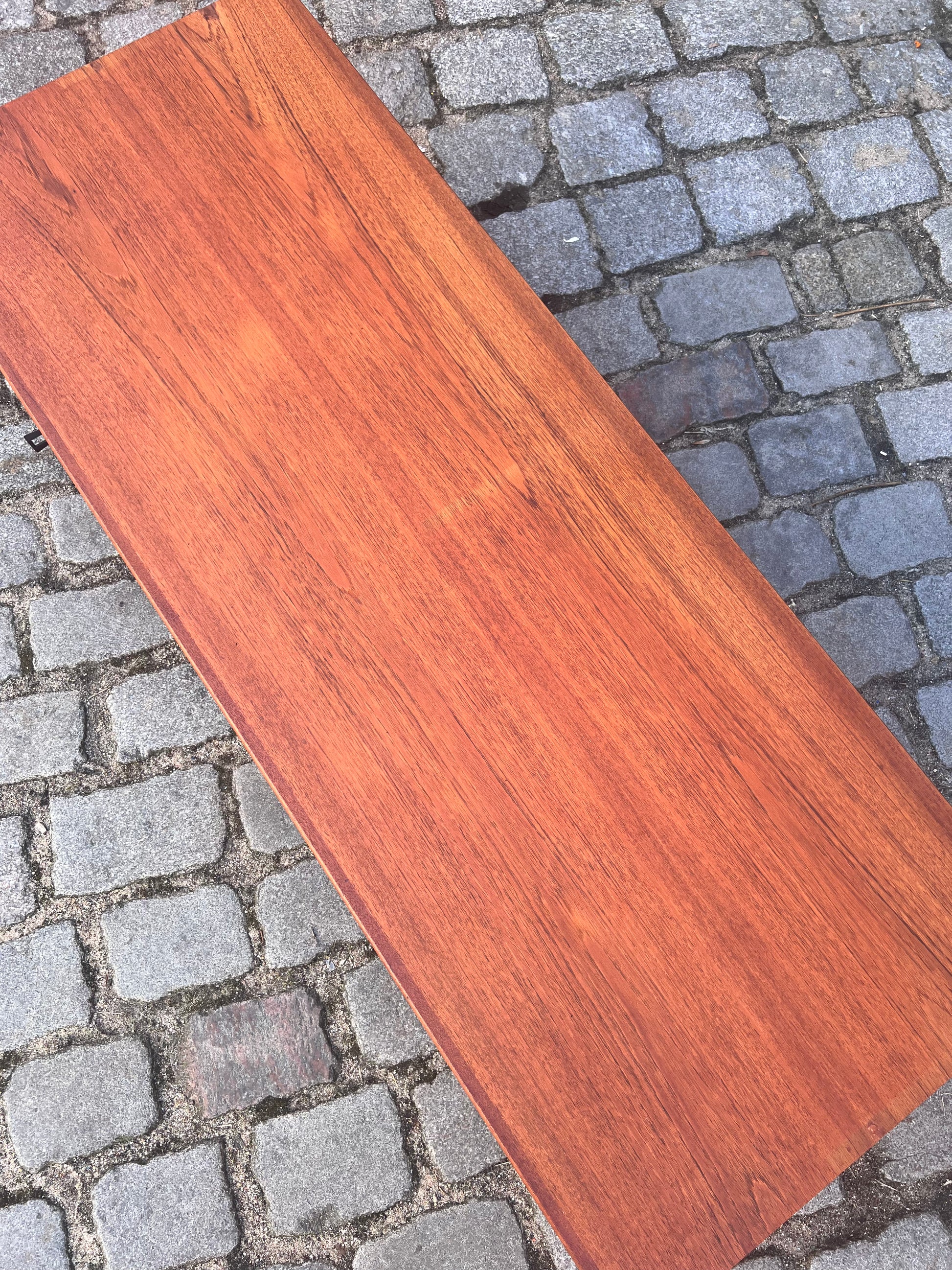 Lowboard Teak auf Hairpinlegs von rt Möbel