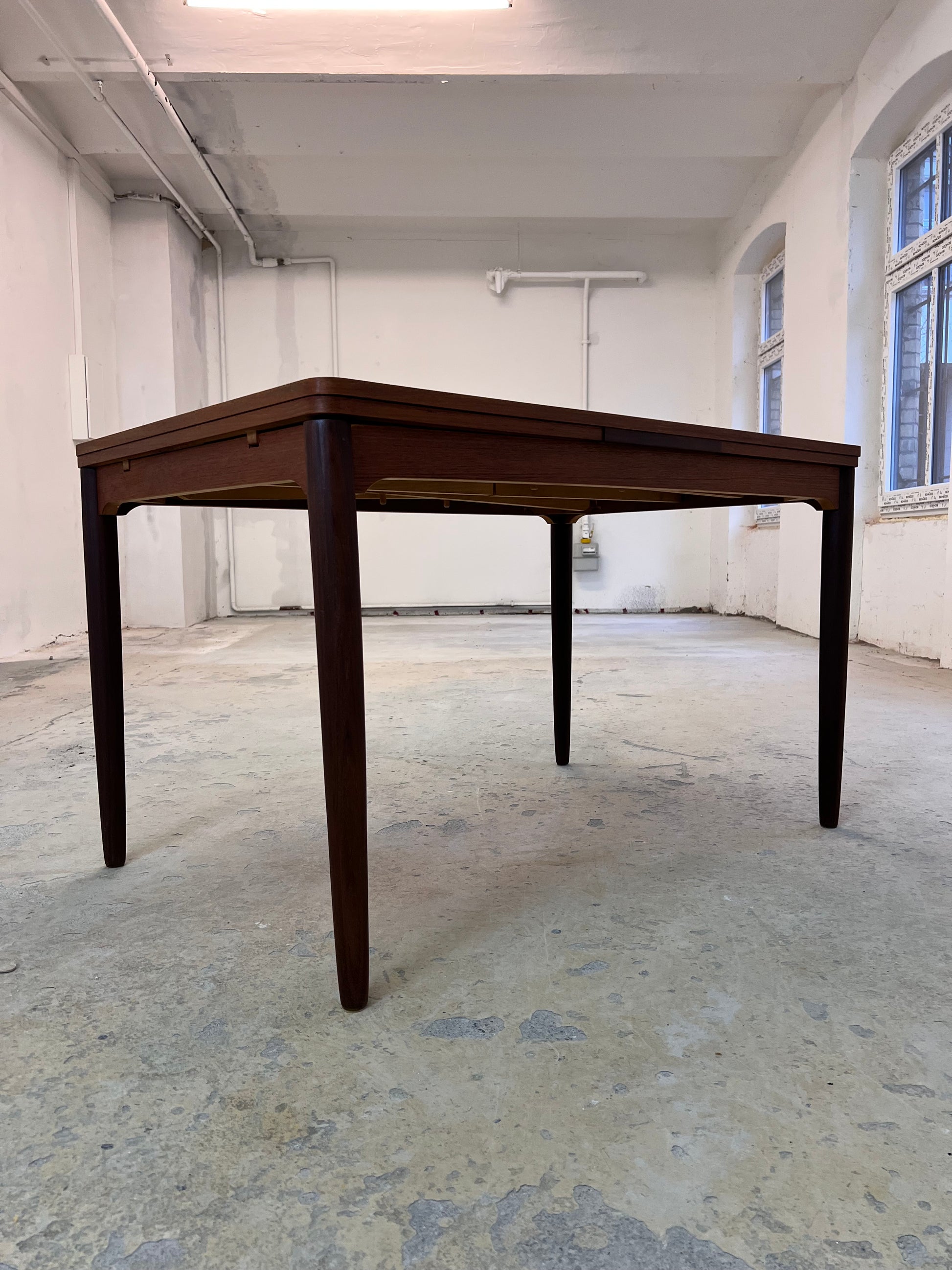 Ausziehbarer Esstisch Teak aus Dänemark
