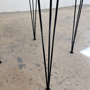 Quadratischer Esstisch Teak mit original Hairpinlegs