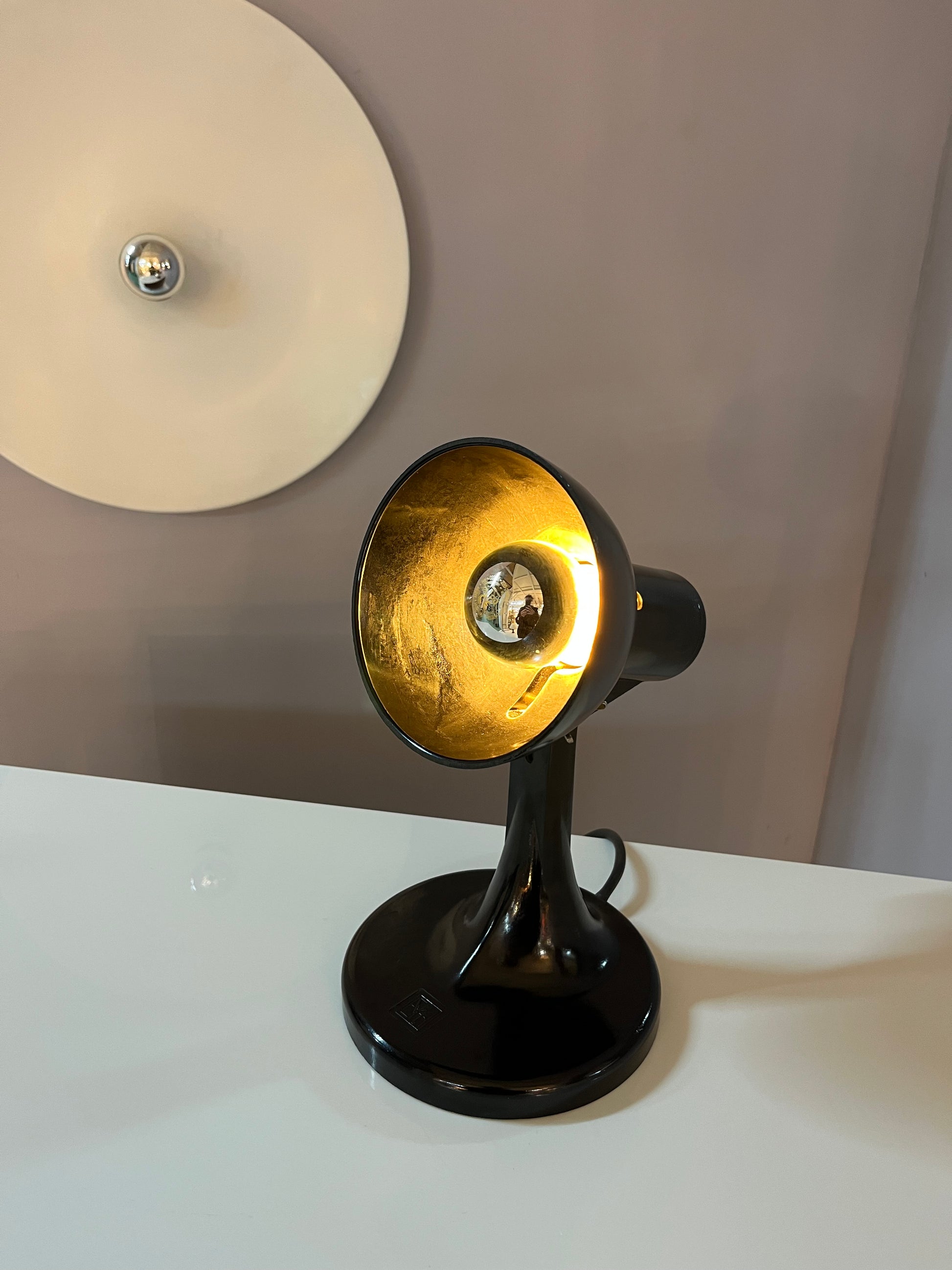 Tischlampe schwarz Bakelit von PGH