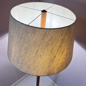 Stehlampe Teak Wildseide aus Dänemark