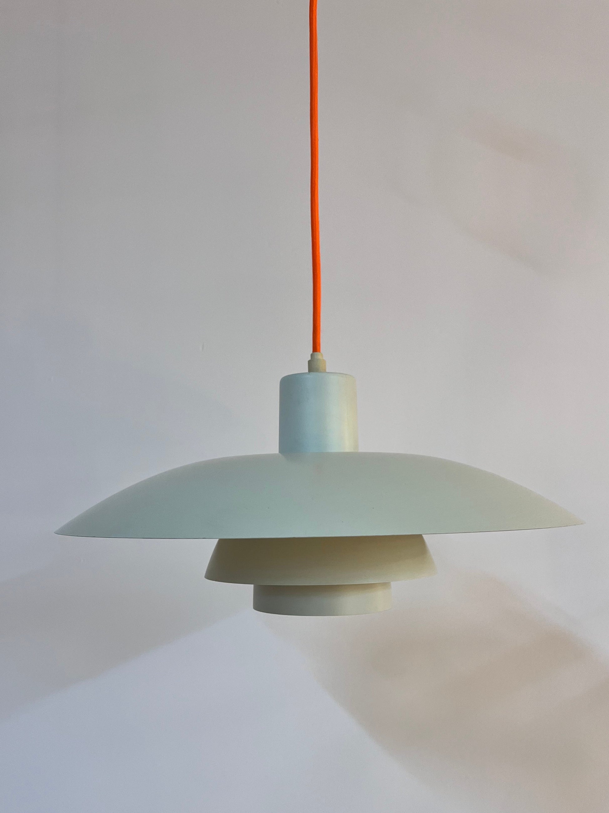 Lamellenlampe PH4 weiß von Poul Henningsen für Louis Poulsen