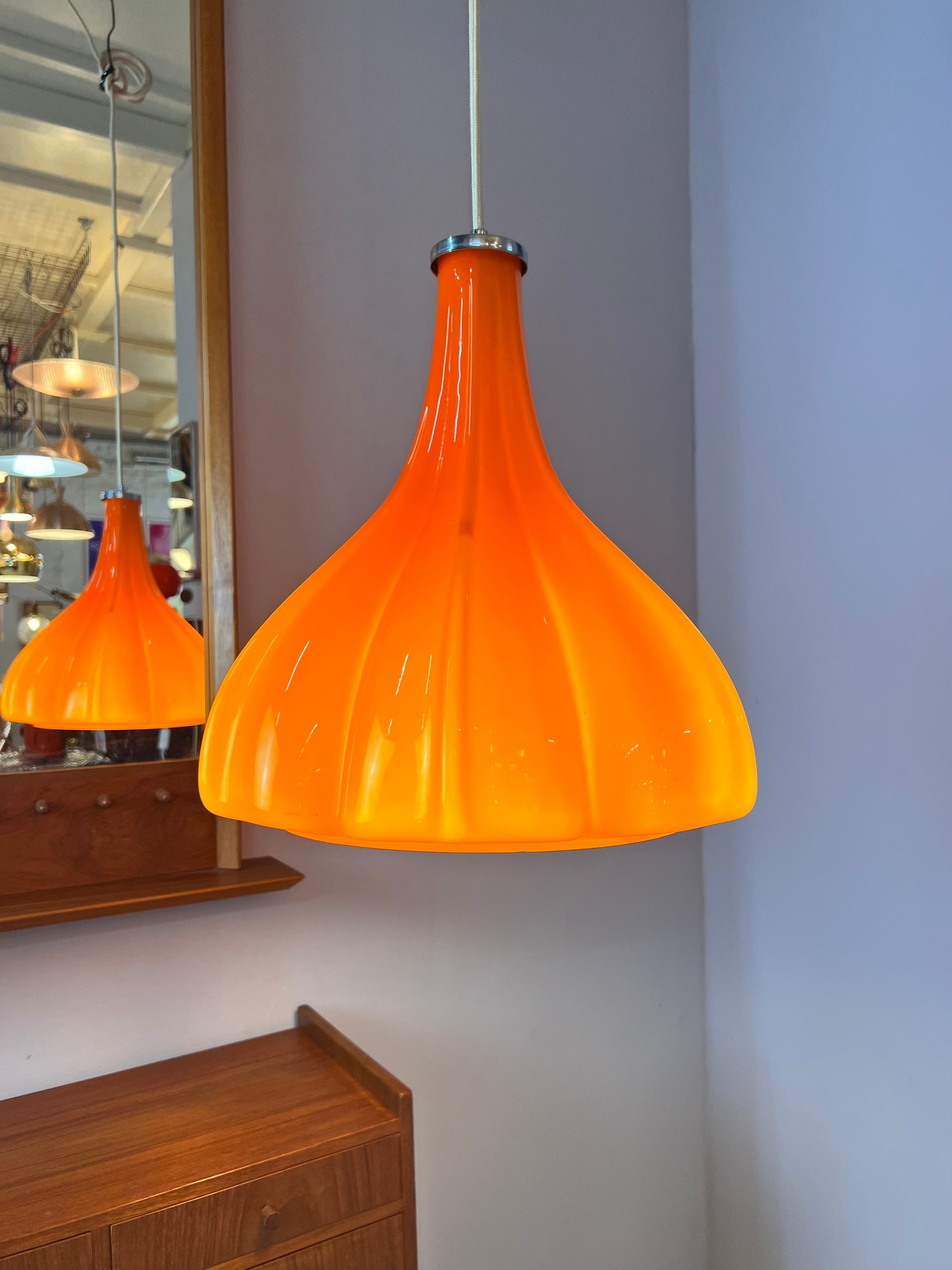 Blumenlampe orange Glas von Peill & Putzler